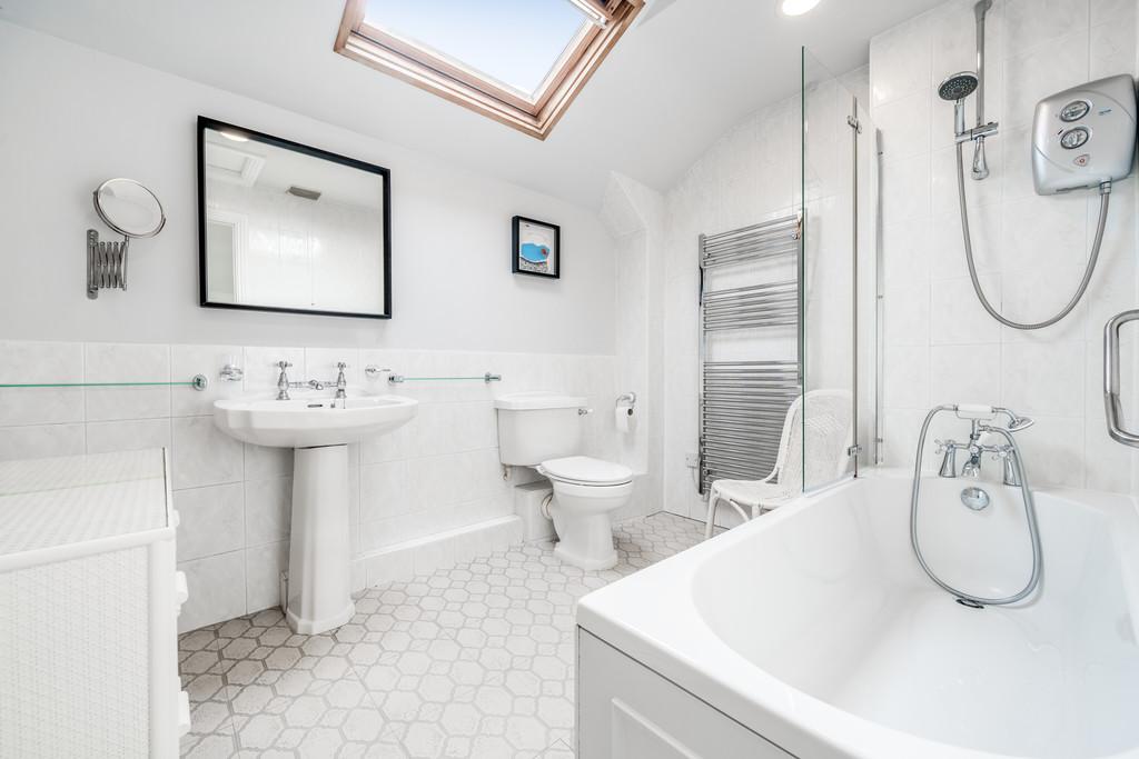 Derwent Bathroom