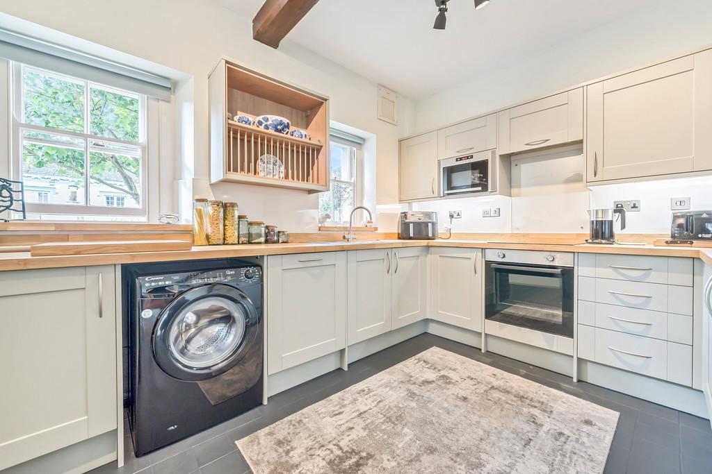 Fold End Dining Kitchen