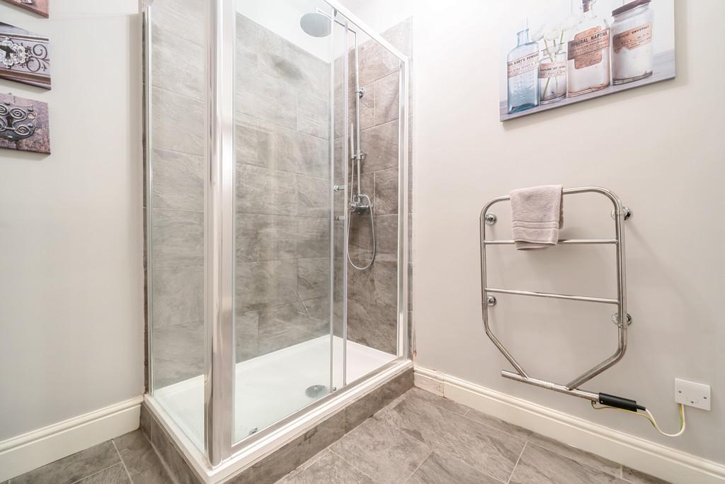 Ensuite Shower Room