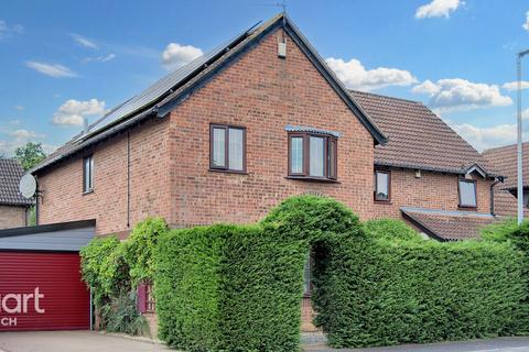 4 bedroom detached house for sale, St Margarets Drive, Norwich