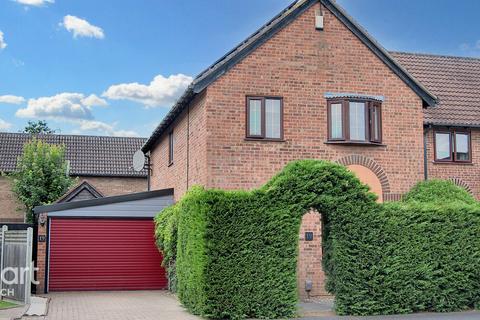 4 bedroom detached house for sale, St Margarets Drive, Norwich