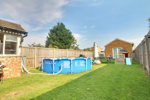 3 Delve Terrace, Chatteris, PE16 6BZ