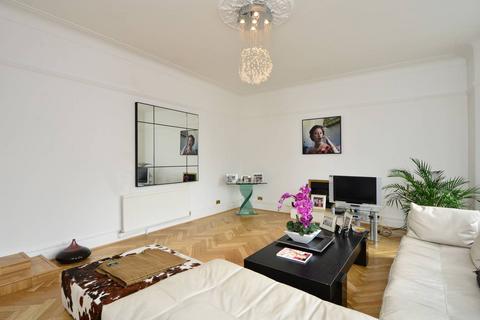 2 bedroom flat to rent, Old Brompton Road, Earls Court, London, SW5