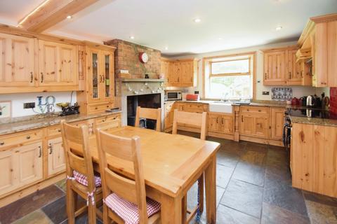 11 Lock View, Bingley, BD16 2RW