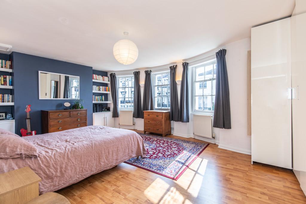 17 Norfolk Square-29
