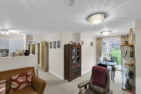 1 bedroom ground floor flat for sale, 10 Roman Court, 63 Wheelock Street