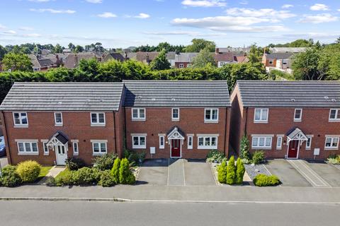 3 bedroom semi-detached house for sale, Finedon, Wellingborough NN9