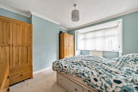 23 Oaks Road, Kenley, CR8 5NY