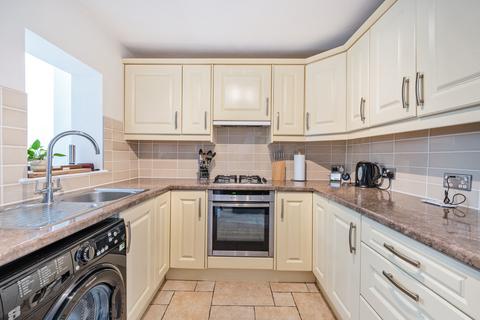 93 Godstone Road, Whyteleafe, CR3 0EJ
