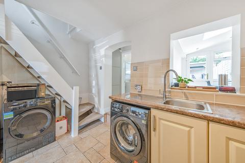 93 Godstone Road, Whyteleafe, CR3 0EJ