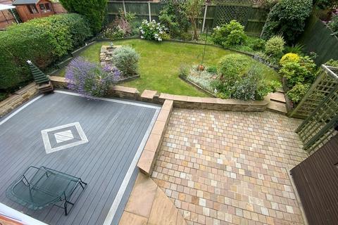 4 Partridge Drive, Uttoxeter, ST14 8TY