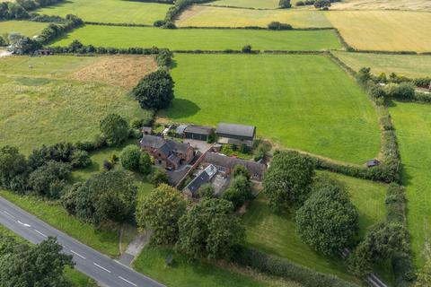 4 bedroom farm house for sale, Spondon Road, Dale Abbey