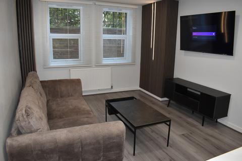 2 bedroom apartment to rent, Wilbraham Road, Fallowfield, Manchester