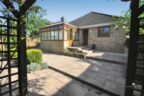 3 bedroom detached bungalow for sale, Kiln Road, Benfleet