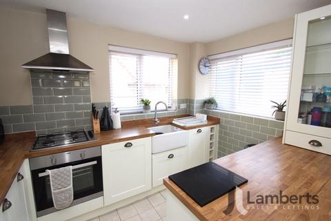 3 bedroom semi-detached house for sale, St. Martins Avenue, Studley