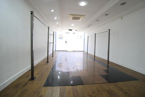 Retail property (high street) to rent, Shoreditch Retail Shop