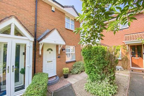 3 bedroom semi-detached house for sale, Leybourne Crescent, Wolverhampton