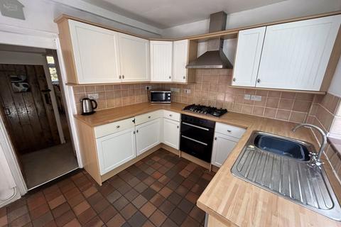 4, Bron Derw Old Mill Road, Dwygyfylchi, Penmaenmawr, LL34 6TE