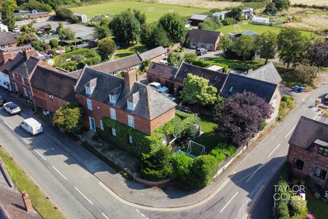 7 bedroom farm house for sale, Syerscote Lane, Wigginton