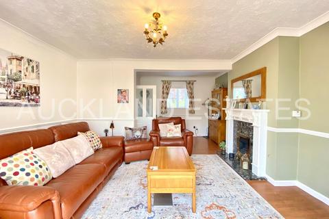 3 bedroom semi-detached house for sale, Frowyke Crescent, Potters Bar EN6