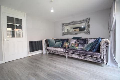 22 Denham Close, Luton, LU3 3TS