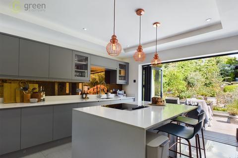 52 Bedford Road, Sutton Coldfield, B75 6AB