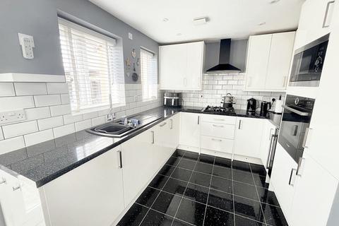 24 Hulbert Close, Hilperton, Trowbridge, BA14 7FL