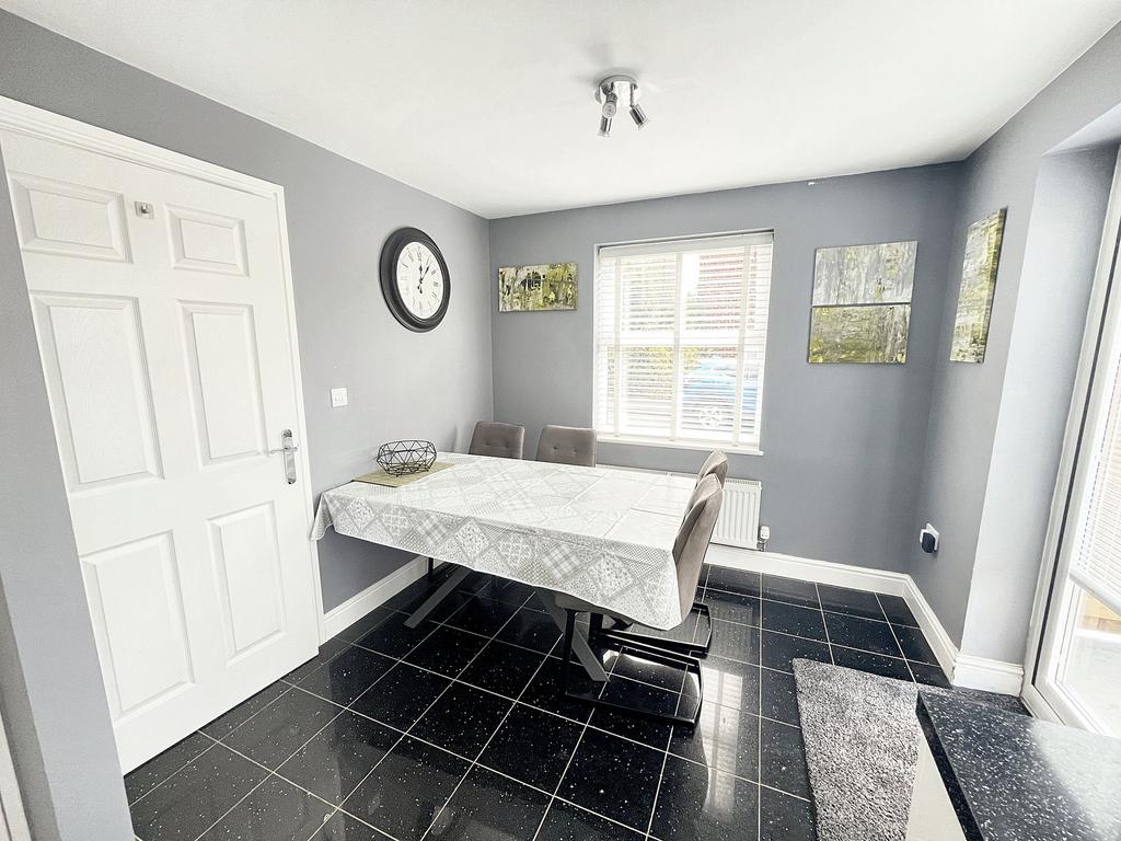 Kitchen / Diner