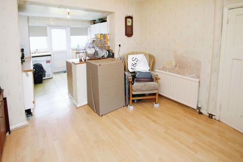 3 bedroom terraced house for sale, Gonville Crescent, Northolt