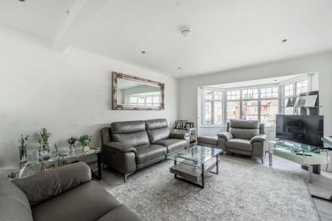 3 bedroom maisonette for sale, Whitchurch Lane, Edgware