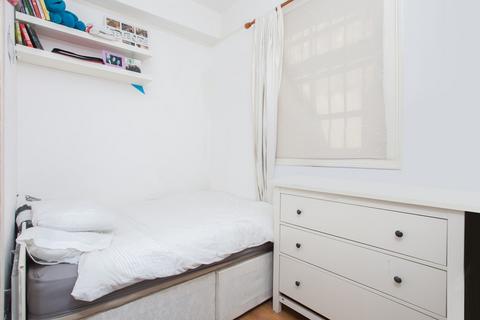 2 bedroom flat to rent, St. John's Road