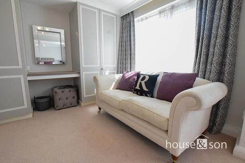 2 bedroom apartment for sale, Solent Pines, Manor Road, East Cliff, Bournemouth, BH1