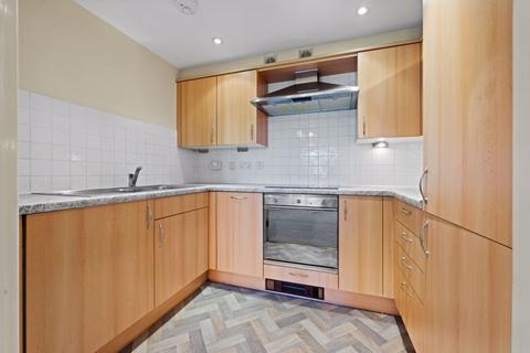 1 bedroom retirement property for sale, Green Lane, Worcester Park