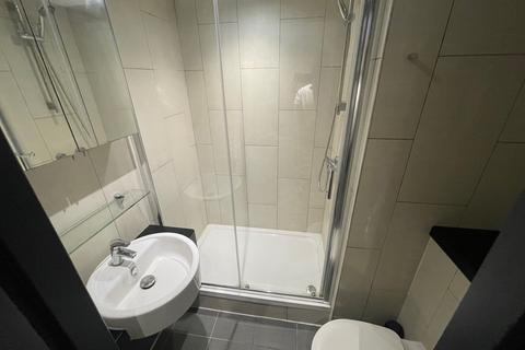 Studio to rent, Studio Apartment - Spring Place, Dumfries Street, LU1 5FT