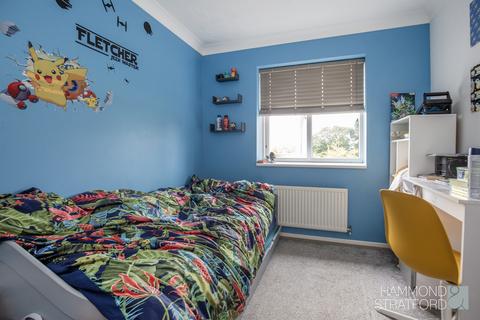 8 Constable Close, Attleborough, NR17 2RR