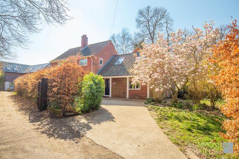 5 bedroom detached house for sale, Earlham Road, Norwich