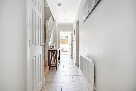 9 Braunston Close, Northampton, NN4 8QZ