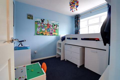 34 Ampleforth Drive, Stafford, ST17 4TE