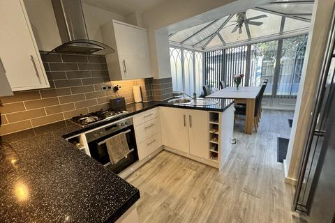 10 Kent Close, Stoke Gifford, Bristol, BS34 8TB