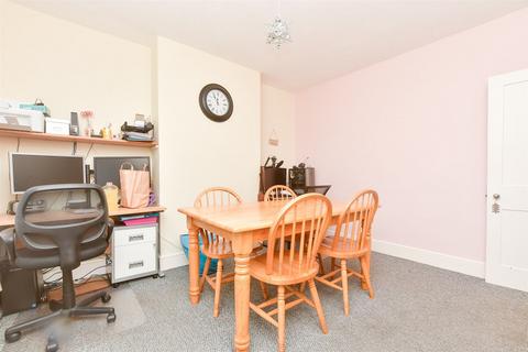 2 bedroom terraced house for sale, Kingsley Road, Maidstone, Kent