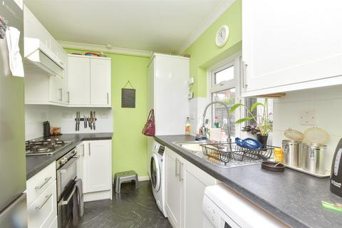 2 bedroom terraced house for sale, Kingsley Road, Maidstone, Kent