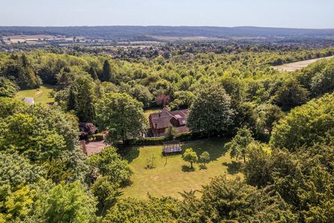 5 bedroom detached house for sale, Pilgrims Way, Sevenoaks TN15