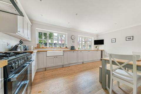 4 bedroom detached house for sale, Borough Green Road, Sevenoaks TN15