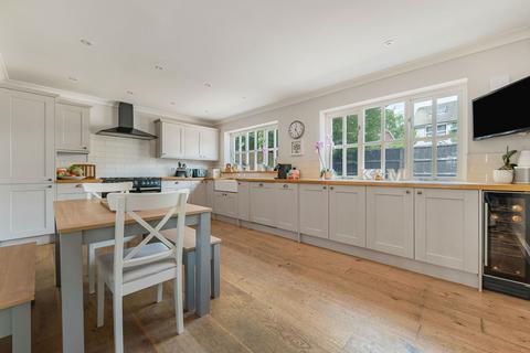 4 bedroom detached house for sale, Borough Green Road, Sevenoaks TN15