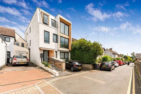 1 bedroom flat for sale, 3 Station Road, Sevenoaks TN15