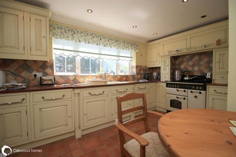 4 bedroom detached house for sale, Birchington