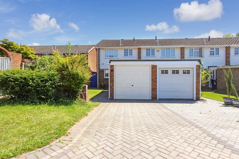 3 bedroom end of terrace house for sale, Cowles, Cheshunt EN7