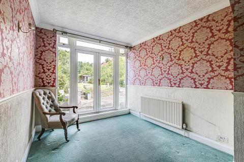 44 Farley Road, South Croydon, CR2 7ND