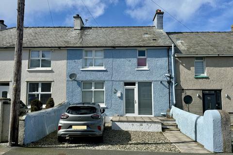 3 bedroom terraced house for sale, Gwelfor Avenue, Holyhead, Isle of Anglesey, LL65