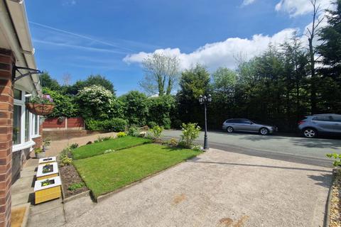 37 Brett Road, Worsley, Manchester, M28 1JZ